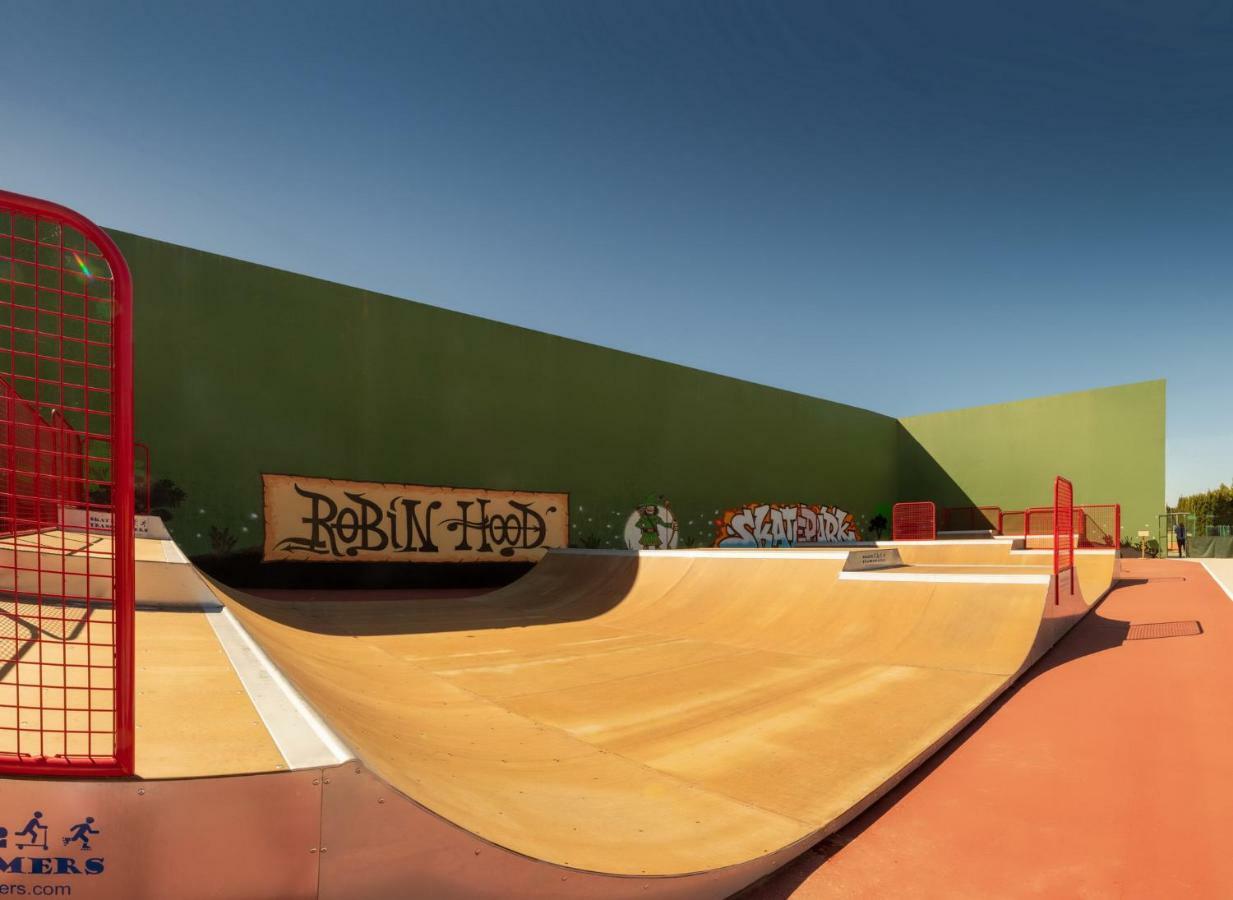 Hotel Magic Robin Hood El Albir Esterno foto